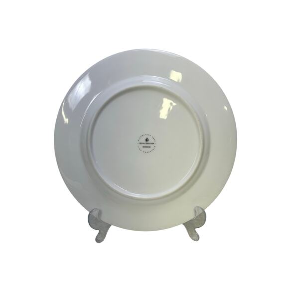 Royal Doulton Retired 2008-2015 'Mezzanine" 10.75" Dinner Plate Platinum Trim - Picture 3 of 4